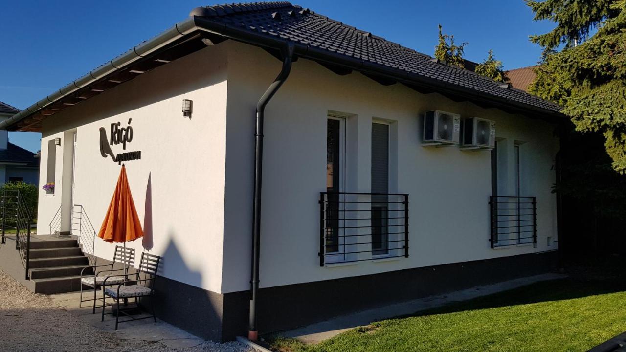 קסזטלי Rigo Apartman מראה חיצוני תמונה